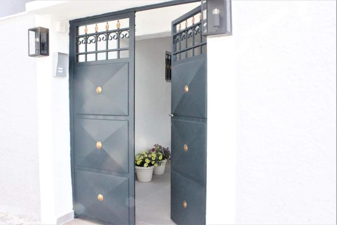 G&K House Garden Apartment Messini Room photo